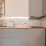 Urban Bloom Retreat - Free Parking Apartament