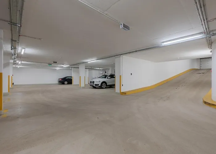 Urban Bloom Retreat - Free Parking דירה *