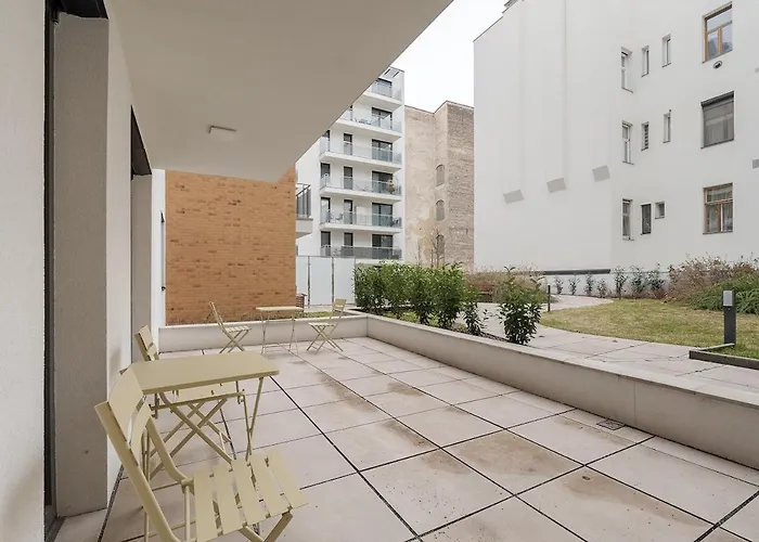 דירה Urban Bloom Retreat - Free Parking בודפשט